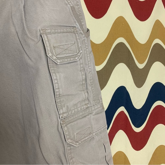 5.11 Tactical Cargo Pants Model Number 74521 Size 29.5x29.75in GUC - Picture 4 of 10